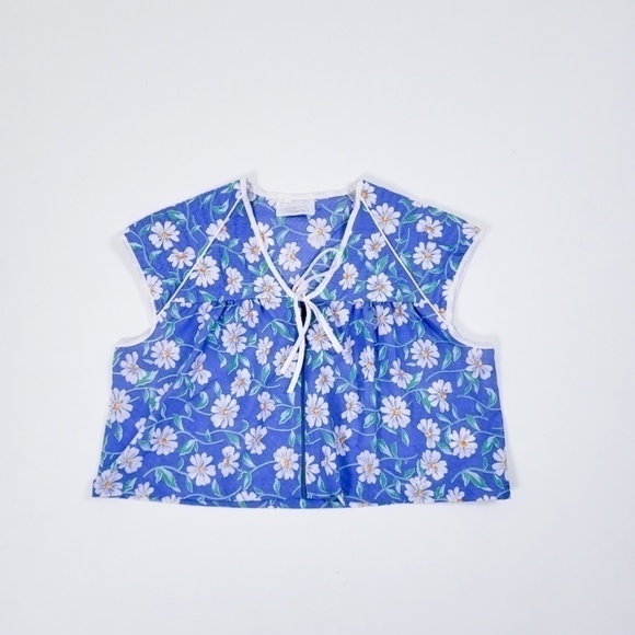 Vintage Pants - Vintage coord set daisy shorts crop top blouse reworked upcycled high waisted